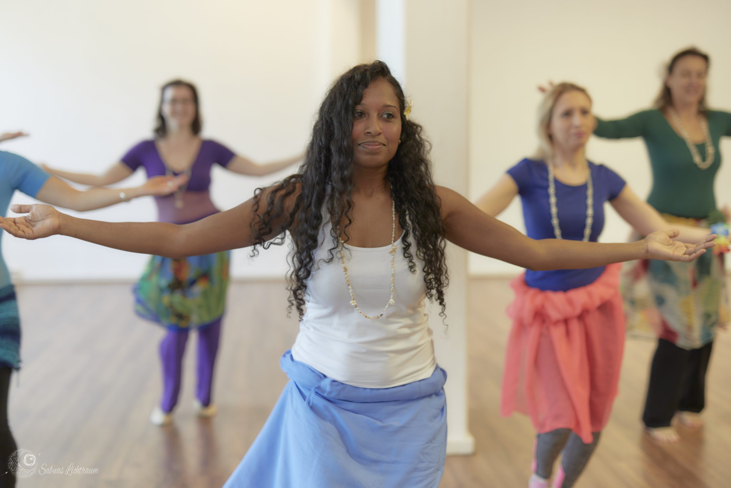 Warmup für orientalische Tanzkurse und dein eigenes Training – Herz-Kreislauf